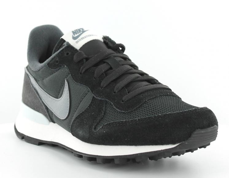 nike internationalist femme burgundy nike internationalist femme burgundy